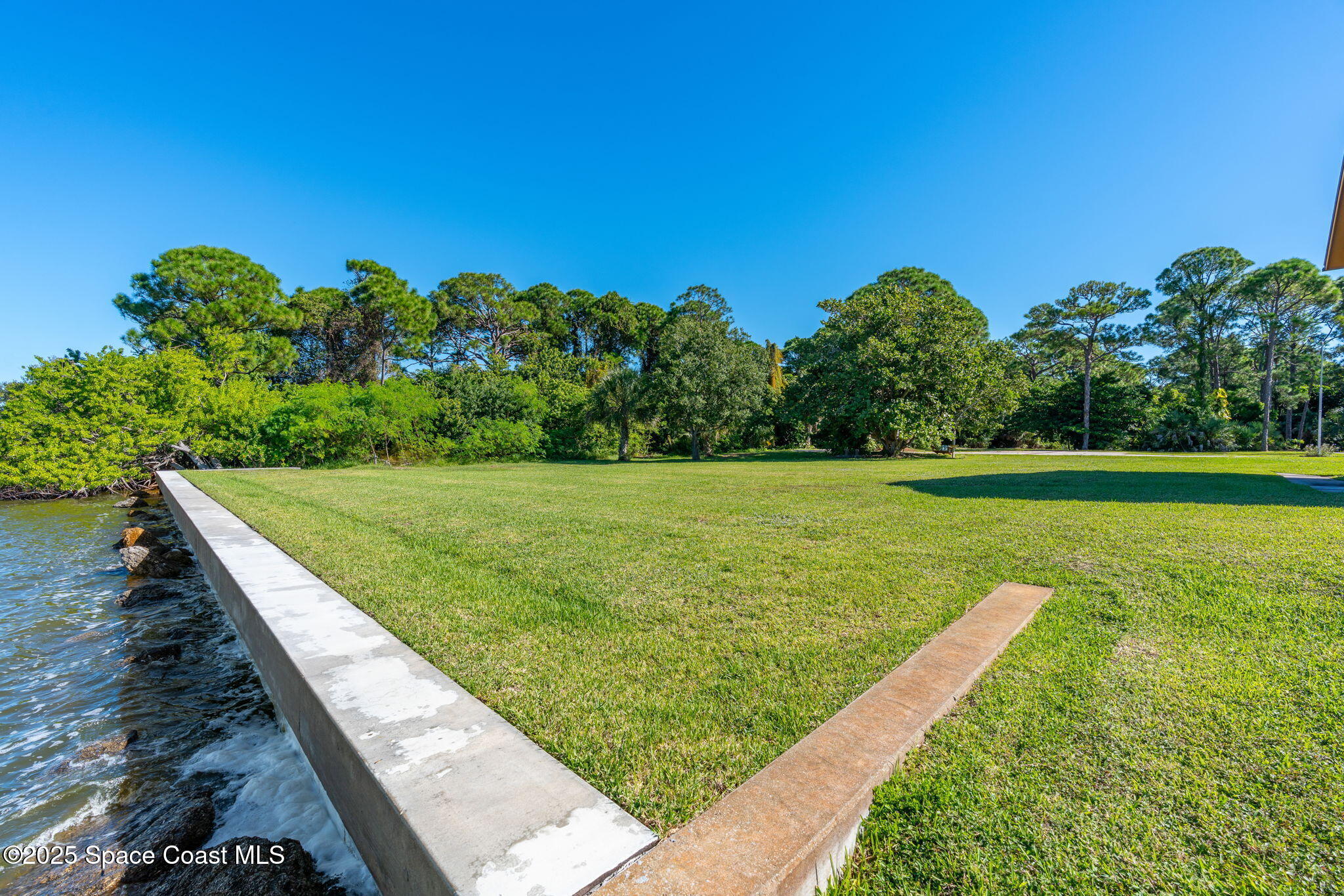 1725-A Newfound Harbor Drive