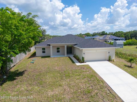 227 Krefeld Road NW Palm Bay FL 32907