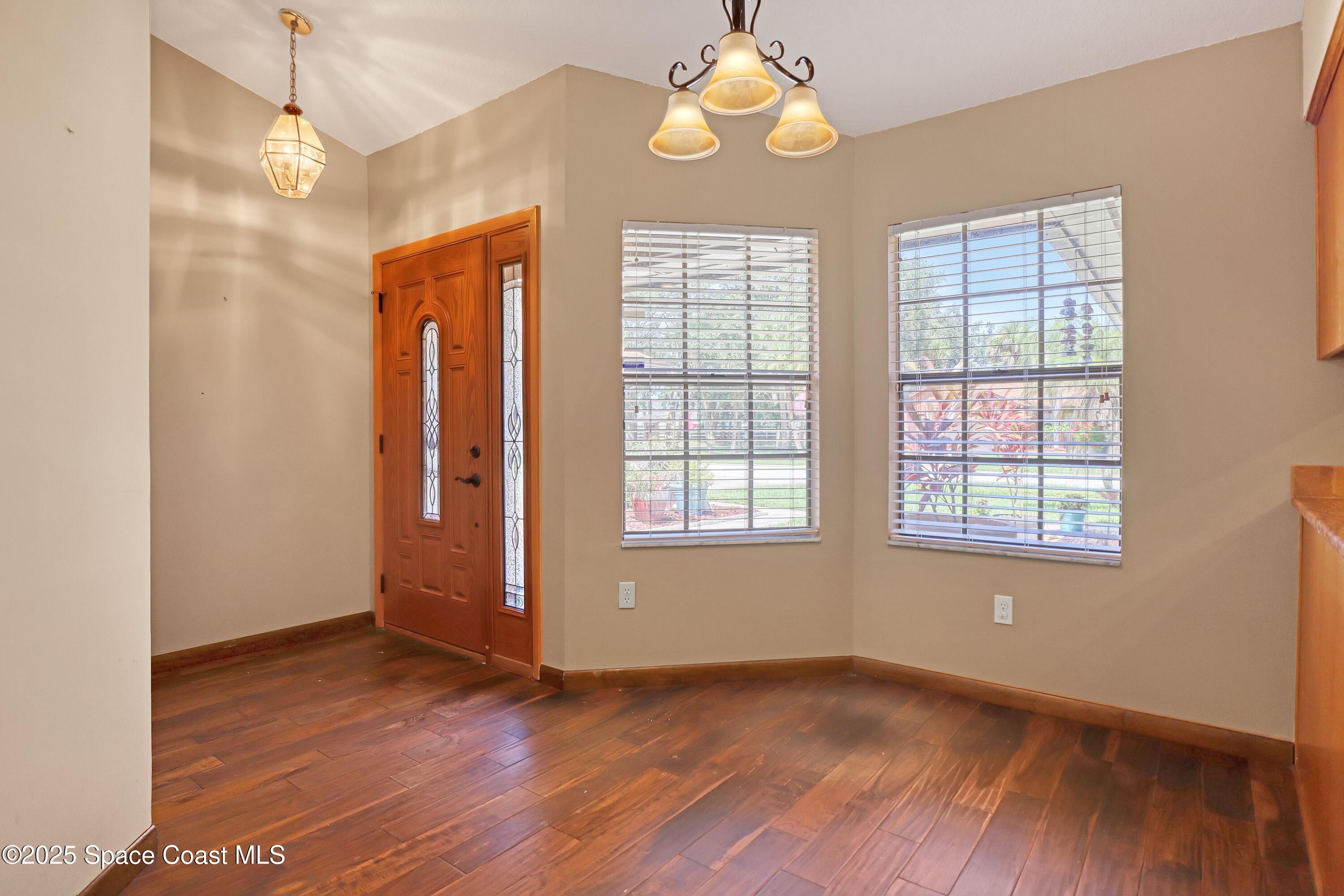 1341 Nelson Court
