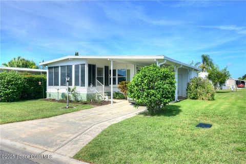 912 Oriole Circle Barefoot Bay FL 32976