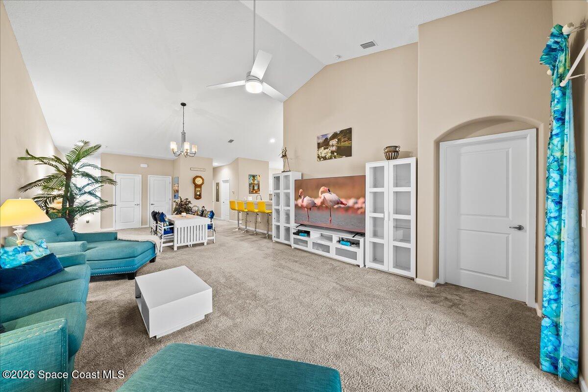 3941 Playa Del Sol Drive 204