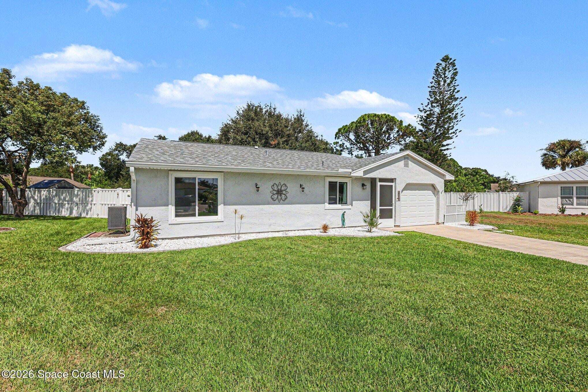 924 Gables Way