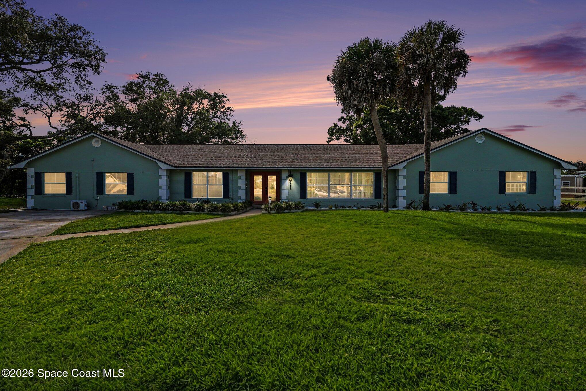 3130 Saunders Place
