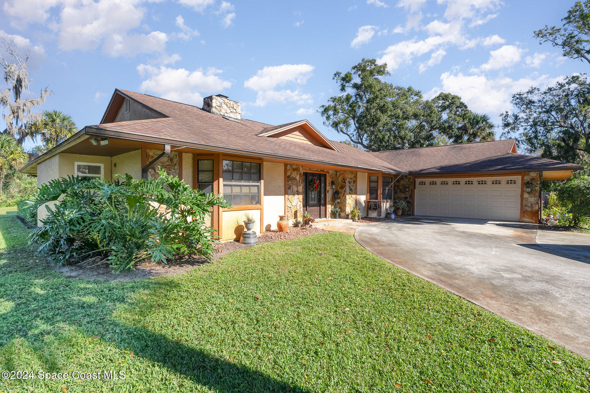 1965 Adale Court