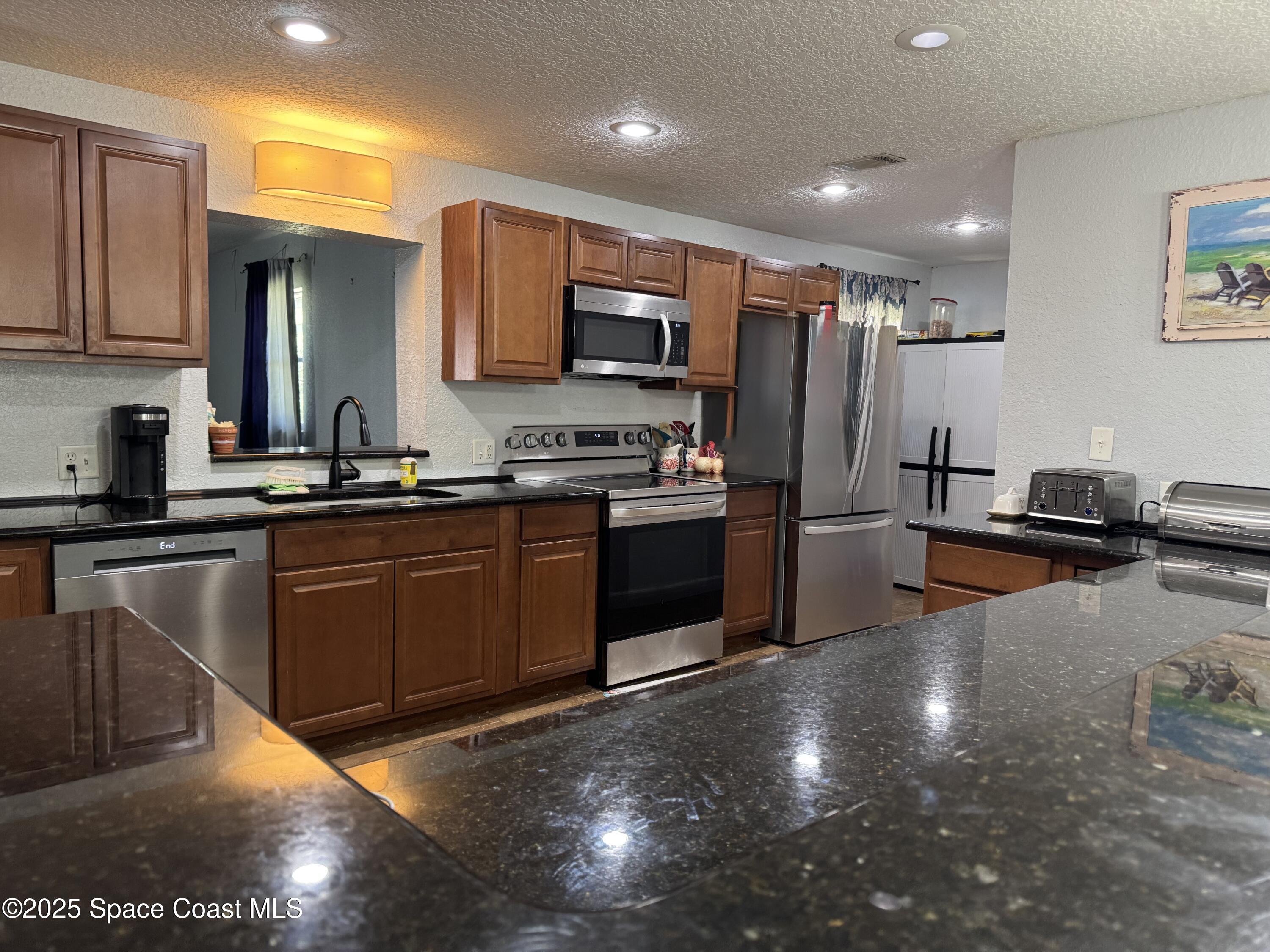 872 Bartel Court