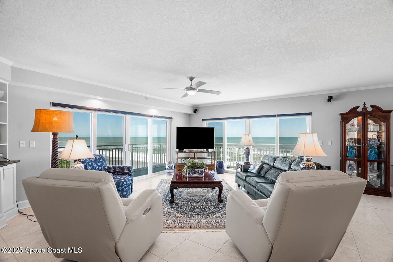 2035 S Highway A1a 401