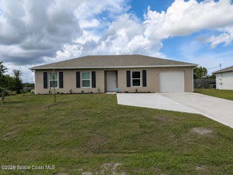Photo of 111 Ferguson Street SE, Palm Bay, FL 32909 (MLS # 1084534)
