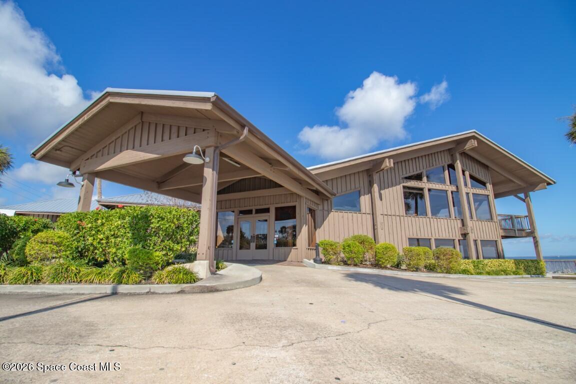 3665 S Washington Avenue