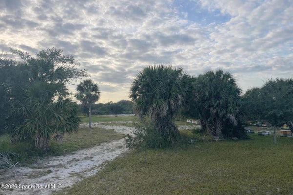 6440 S US HIGHWAY 1, GRANT VALKARIA, FL 32949 - Image 76d213cc2de1b9b4b4d26a28adfdfb2a/3300845332