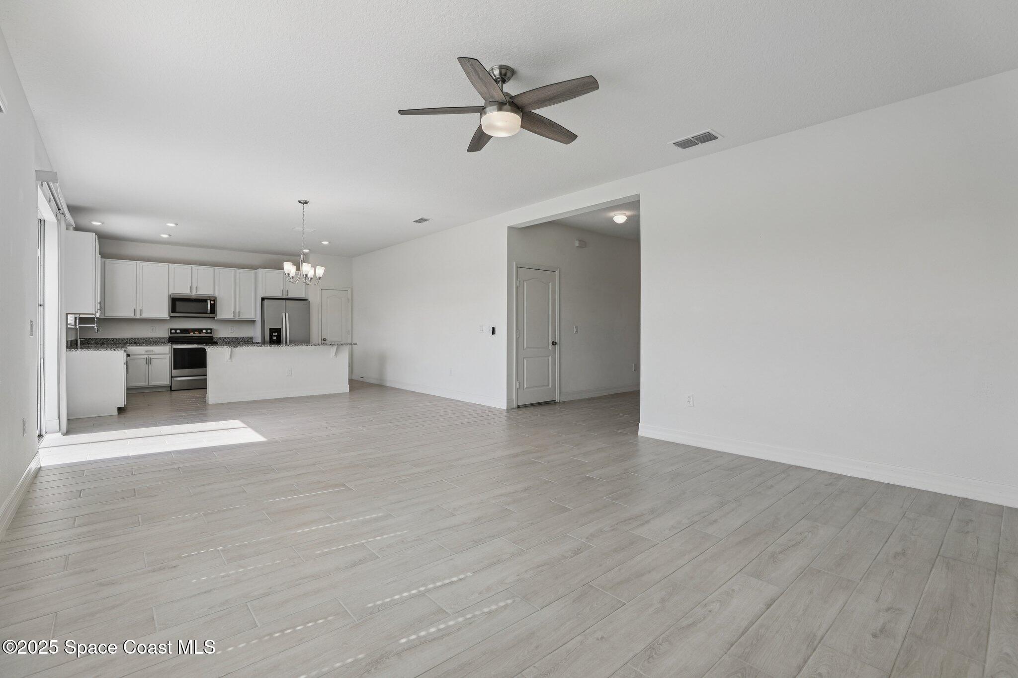 7763 Fortana Way