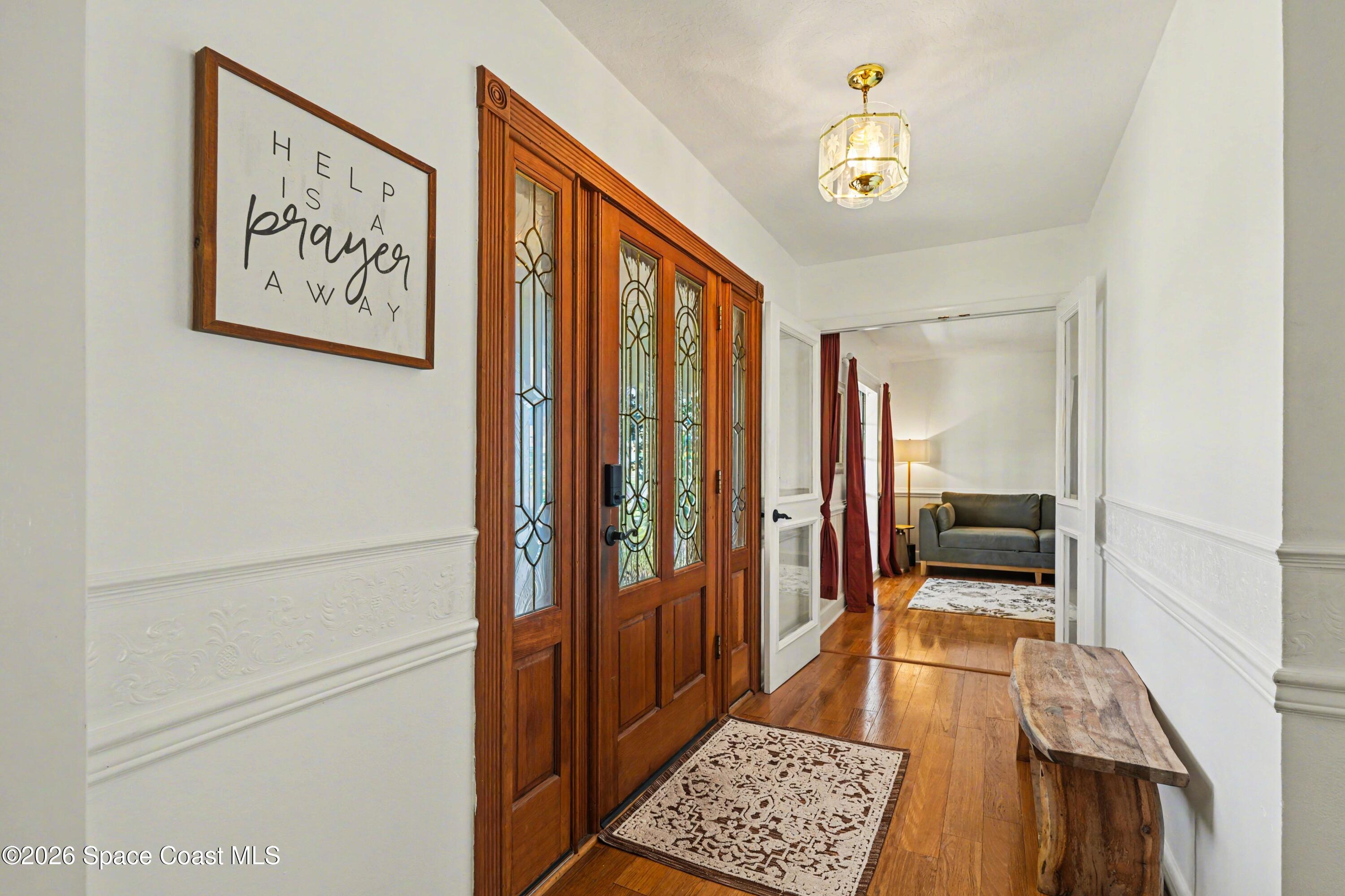 350 Amberjack Place E