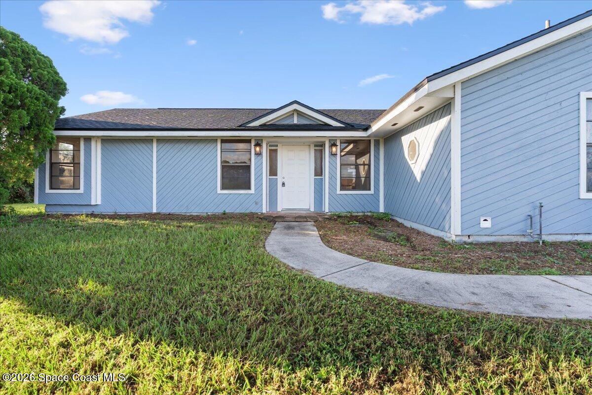 48 Emerson Drive NW