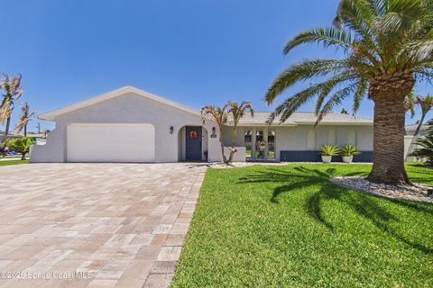 Photo of 515 Royal Palm Boulevard, Satellite Beach, FL 32937 (MLS # 1075648)