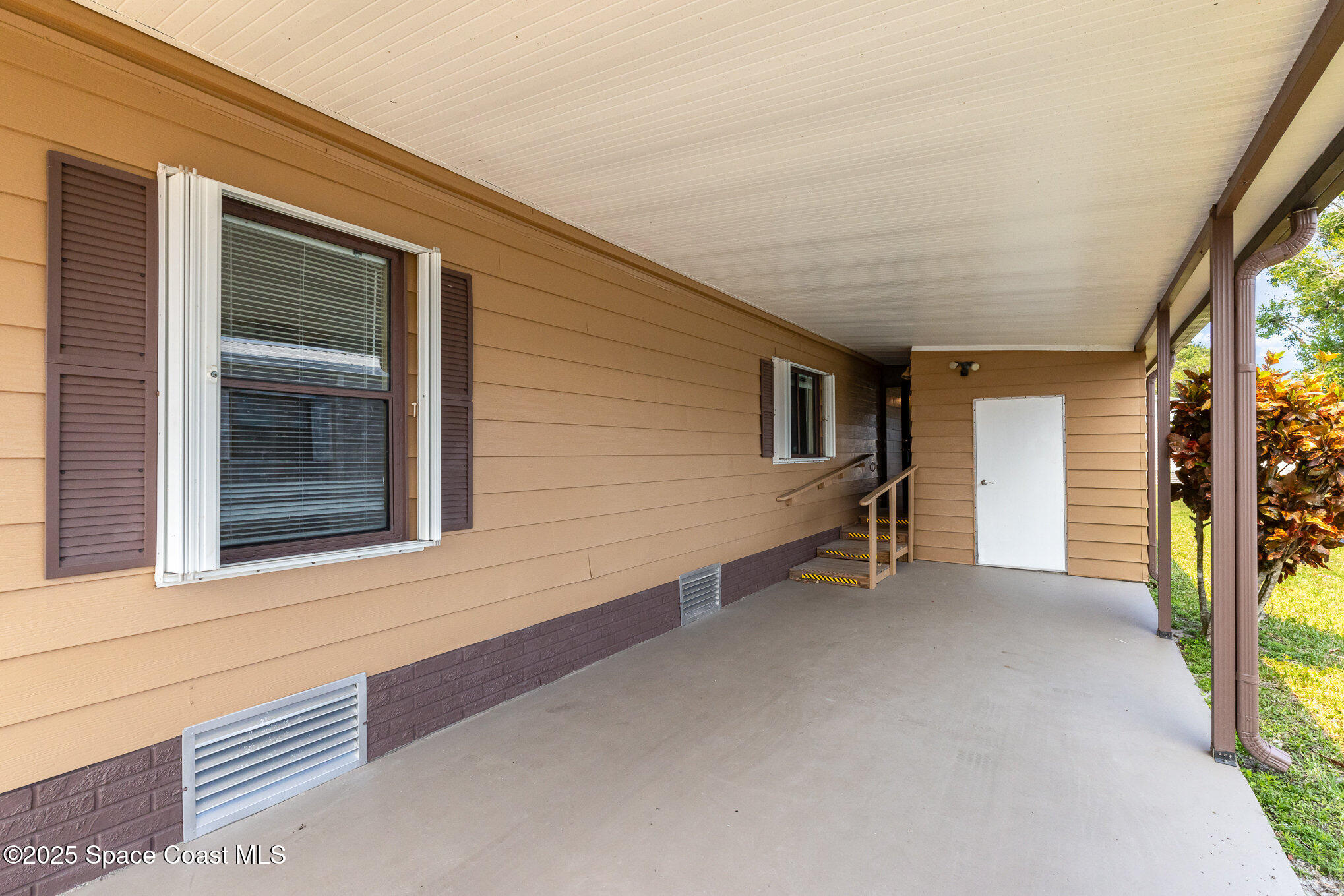 606 Seagull Drive
