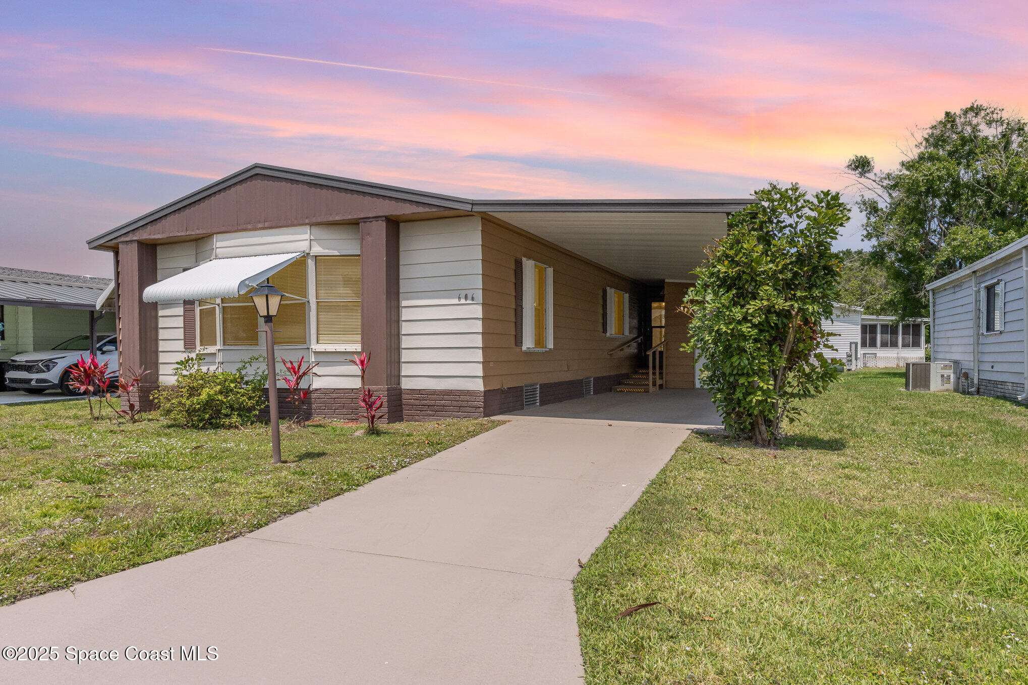 606 Seagull Drive