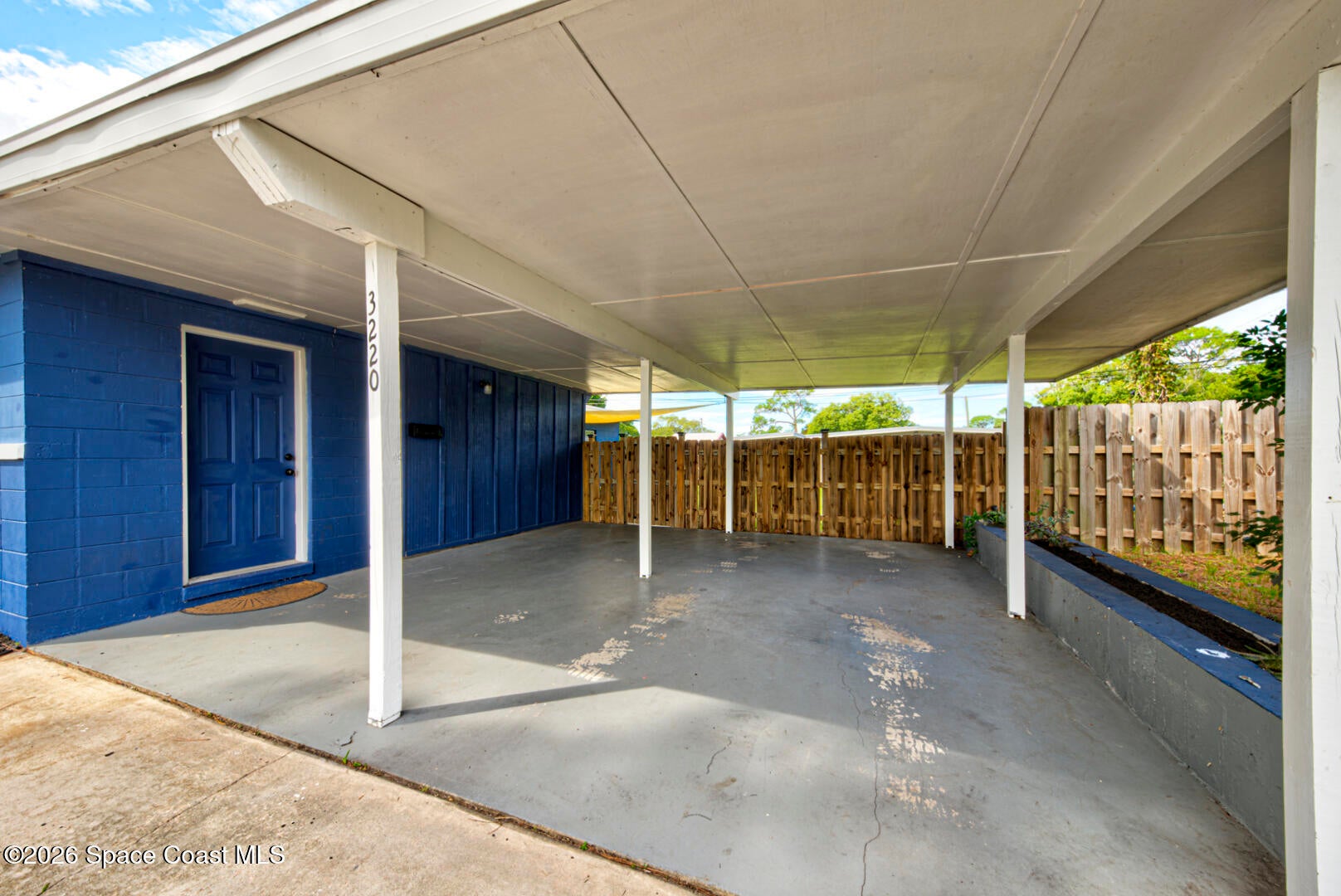 3220 Flamingo Court