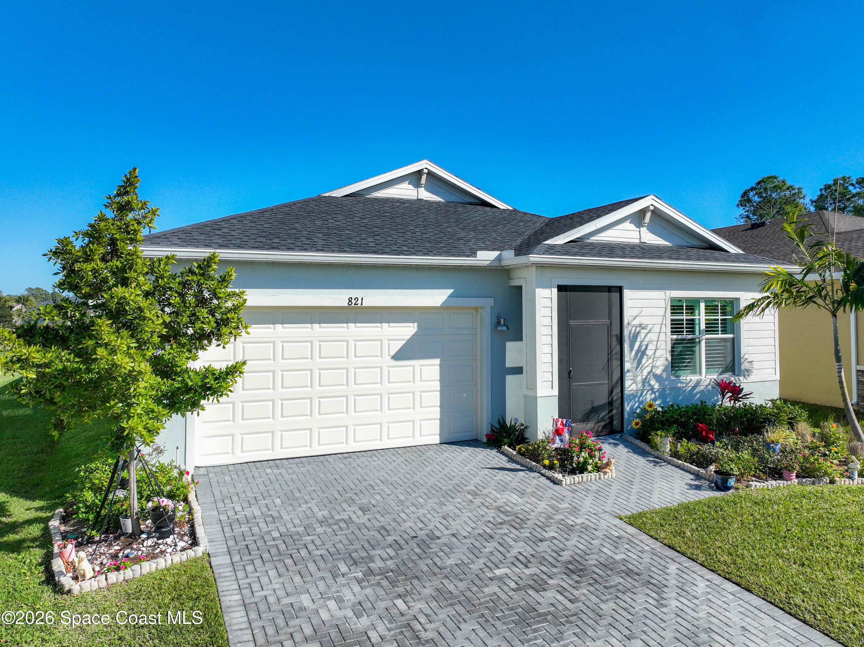 821 Antibes Court NW