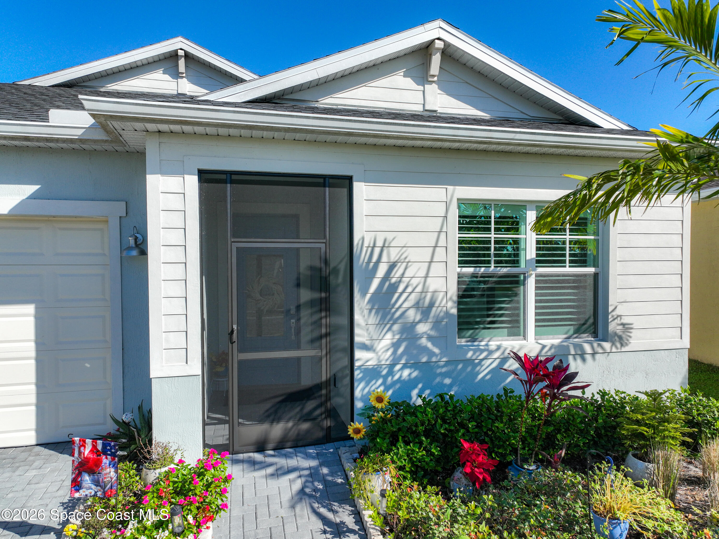 821 Antibes Court NW