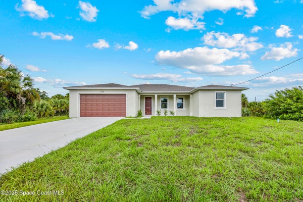 731 BANYAN ST SW, PALM BAY, FL 32908 - Image 78457f0f7edfecbf2e6f2e970831ec2a/764667182