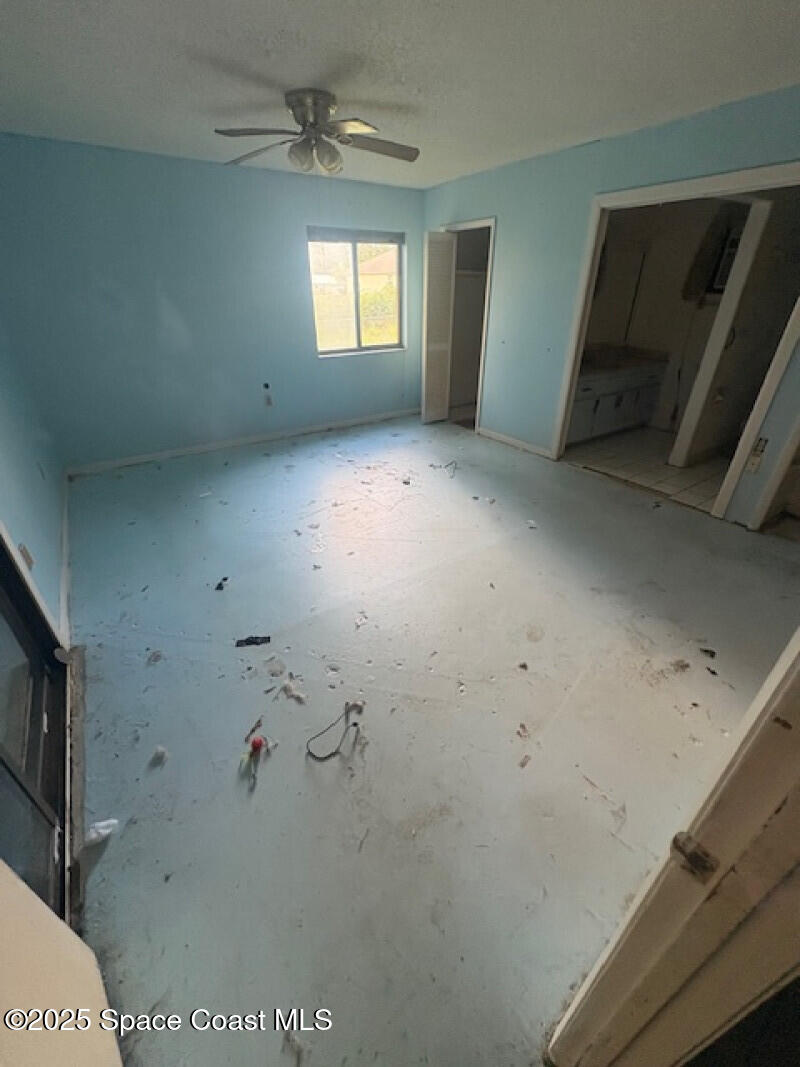 1190 Grapefruit Road SE