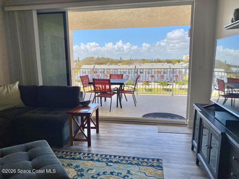 806 Mystic Drive D402