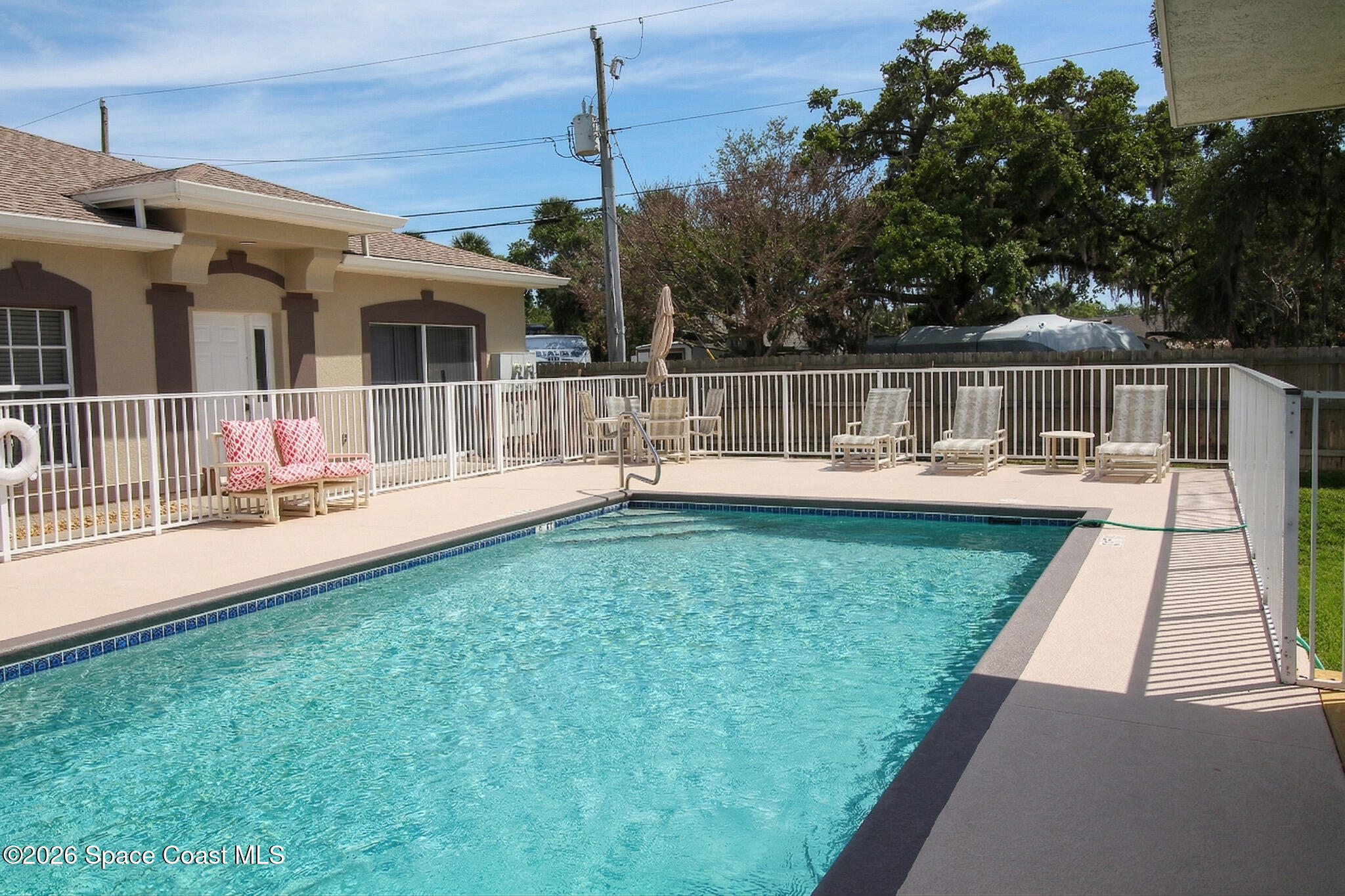 101 Majestic Bay Avenue