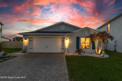 1995 Diablo Circle SW Palm Bay FL 32908