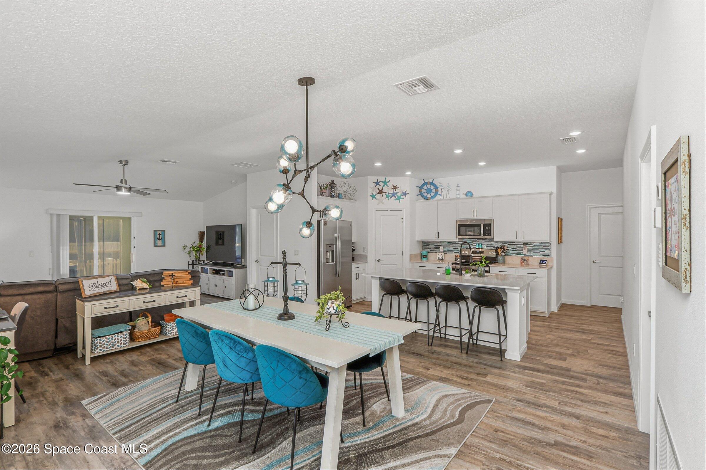 1995 Diablo Circle SW