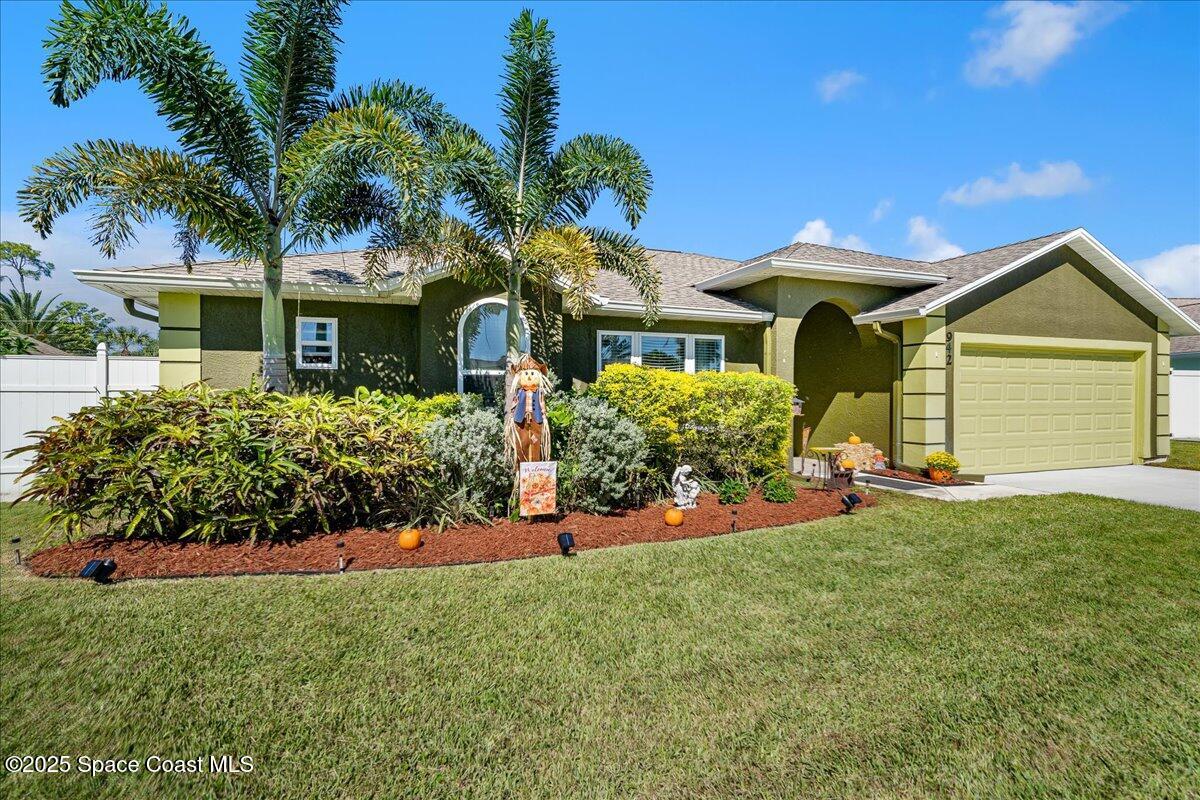 942 Harbor Pines Drive