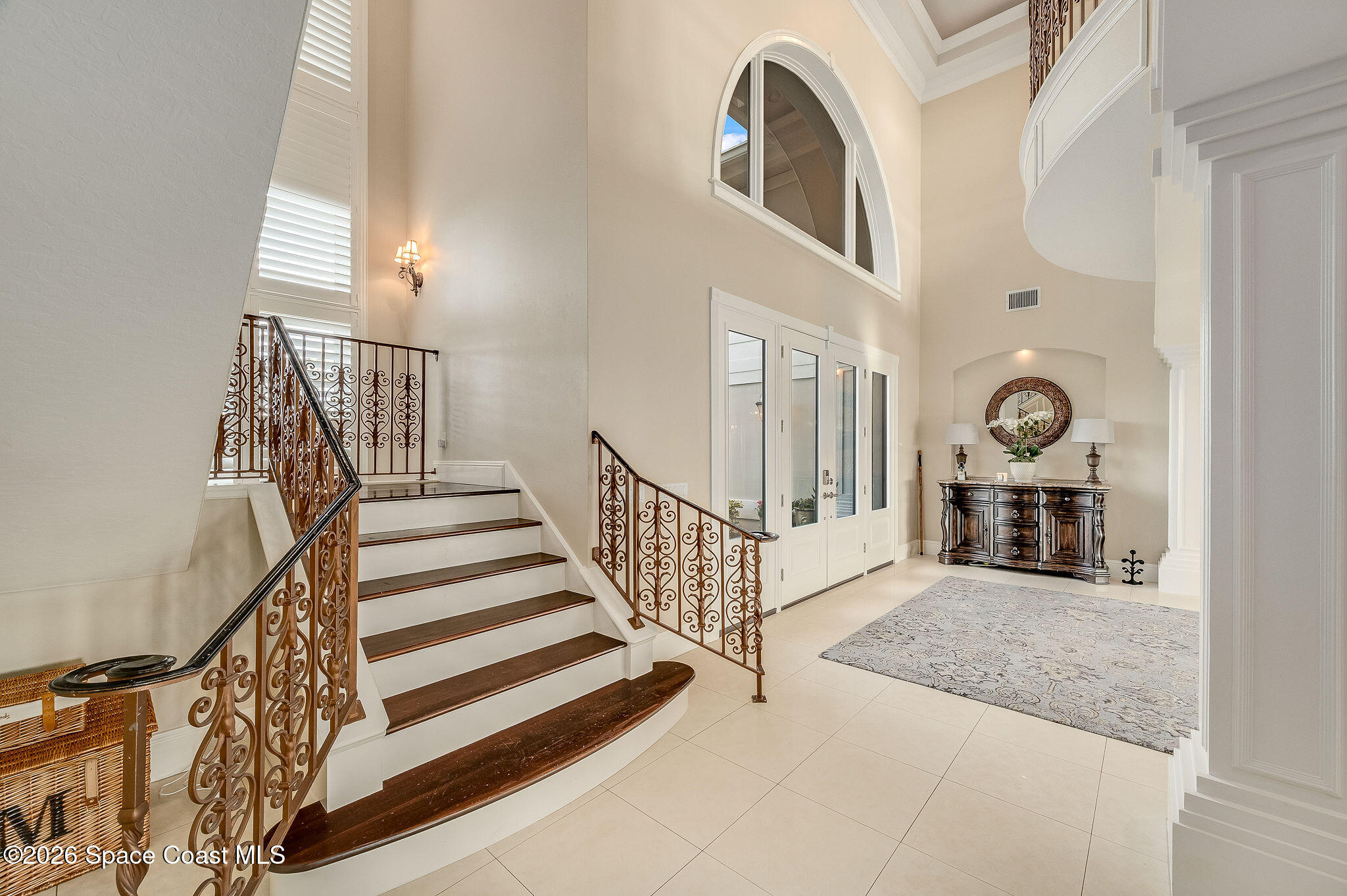 281 Lansing Island Drive