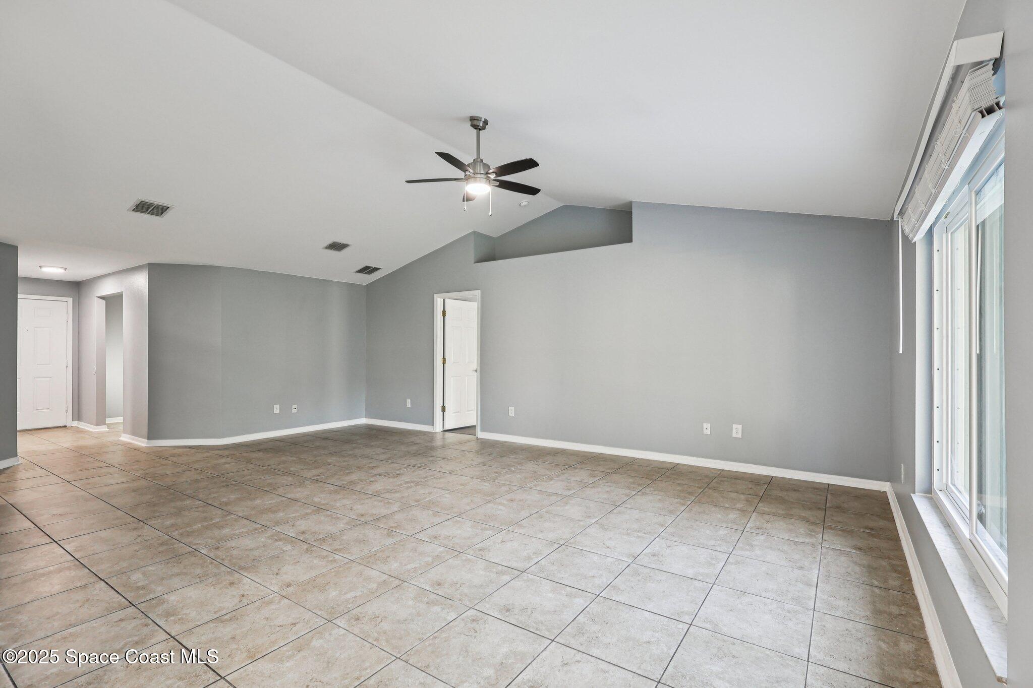 1315 Washburn Street SE