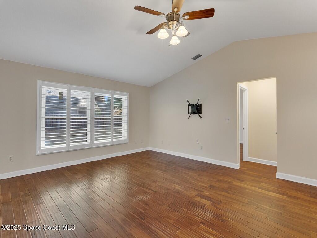 874 Yellow Pine Avenue