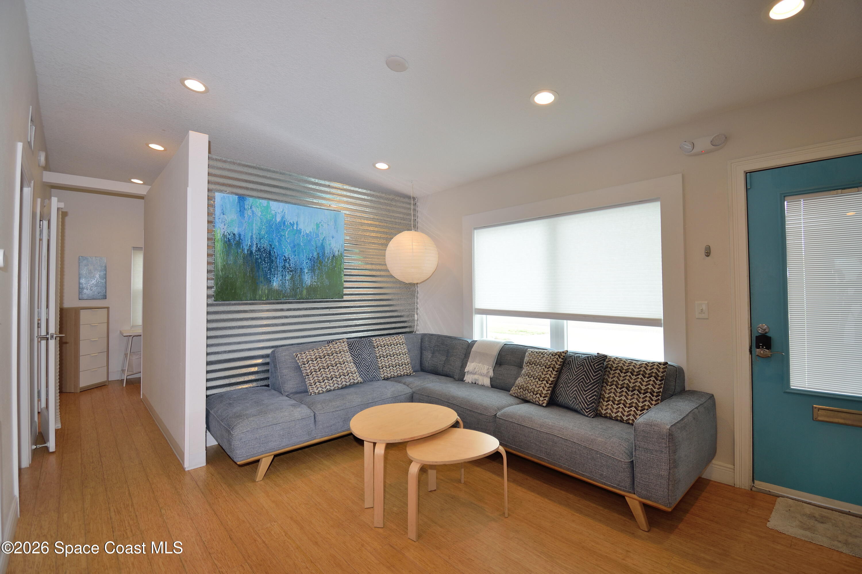 325 N Orlando Avenue