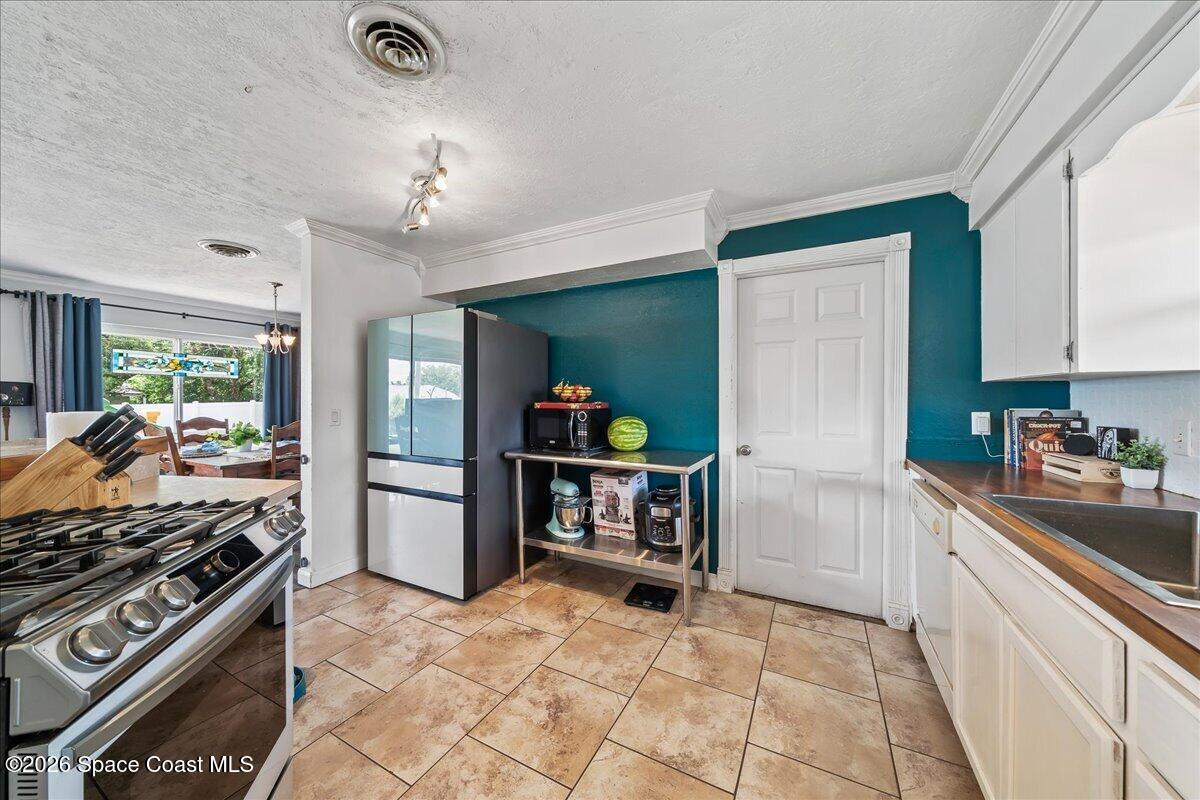 4850 Key Madeira Drive