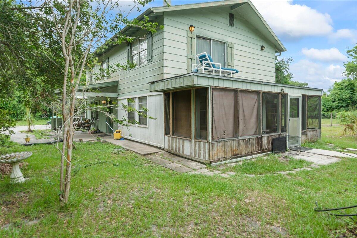 5720 Seminole Street
