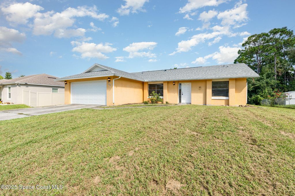 Photo of 1867 Cyclone Street NW, Palm Bay, FL 32907 (MLS # 1058267)
