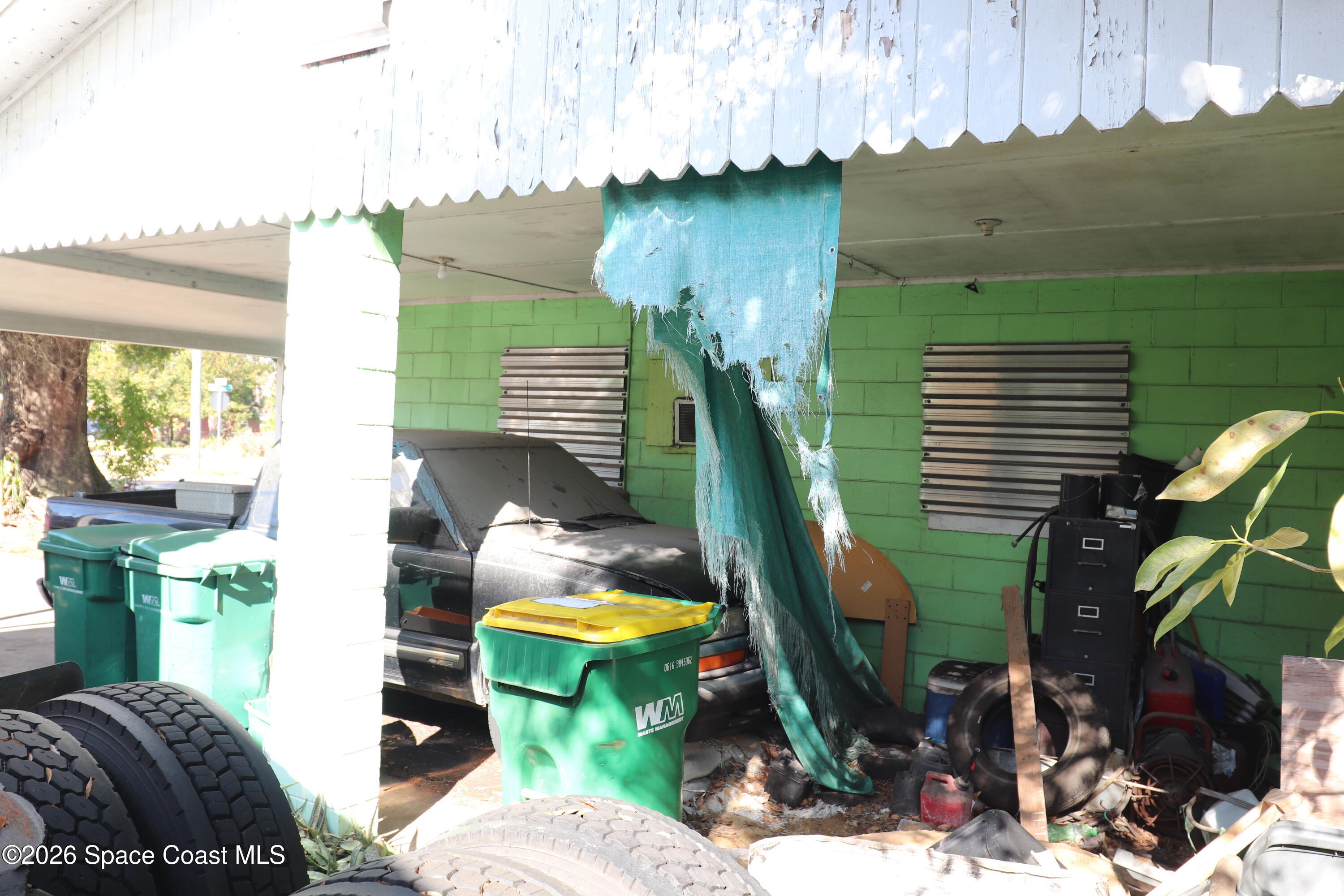 14 N Fiske Boulevard