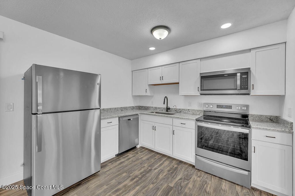 Photo of 271 Cocoa Street SE, Palm Bay, FL 32909 (MLS # 1056531)