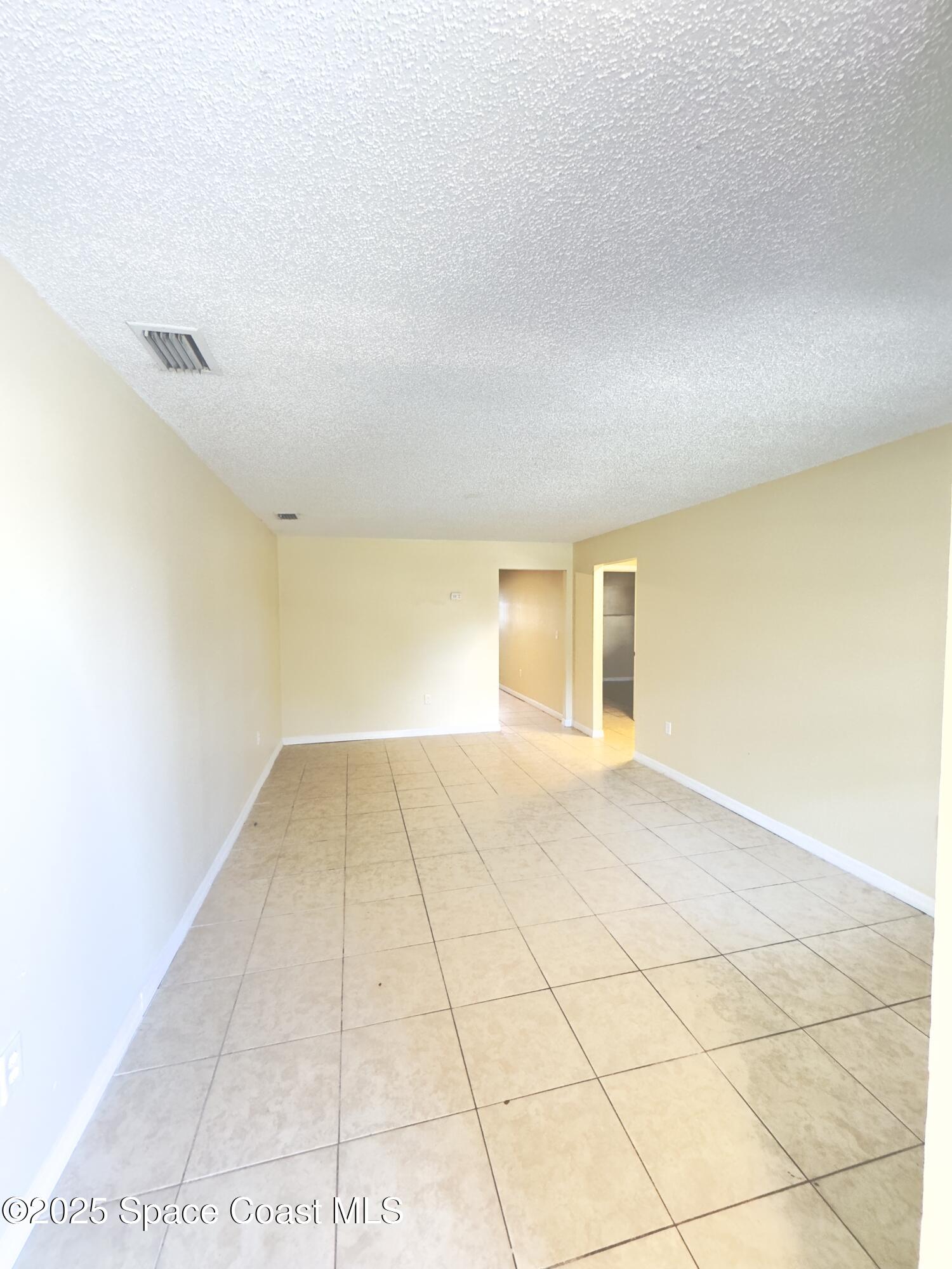 2466 Uranus Drive
