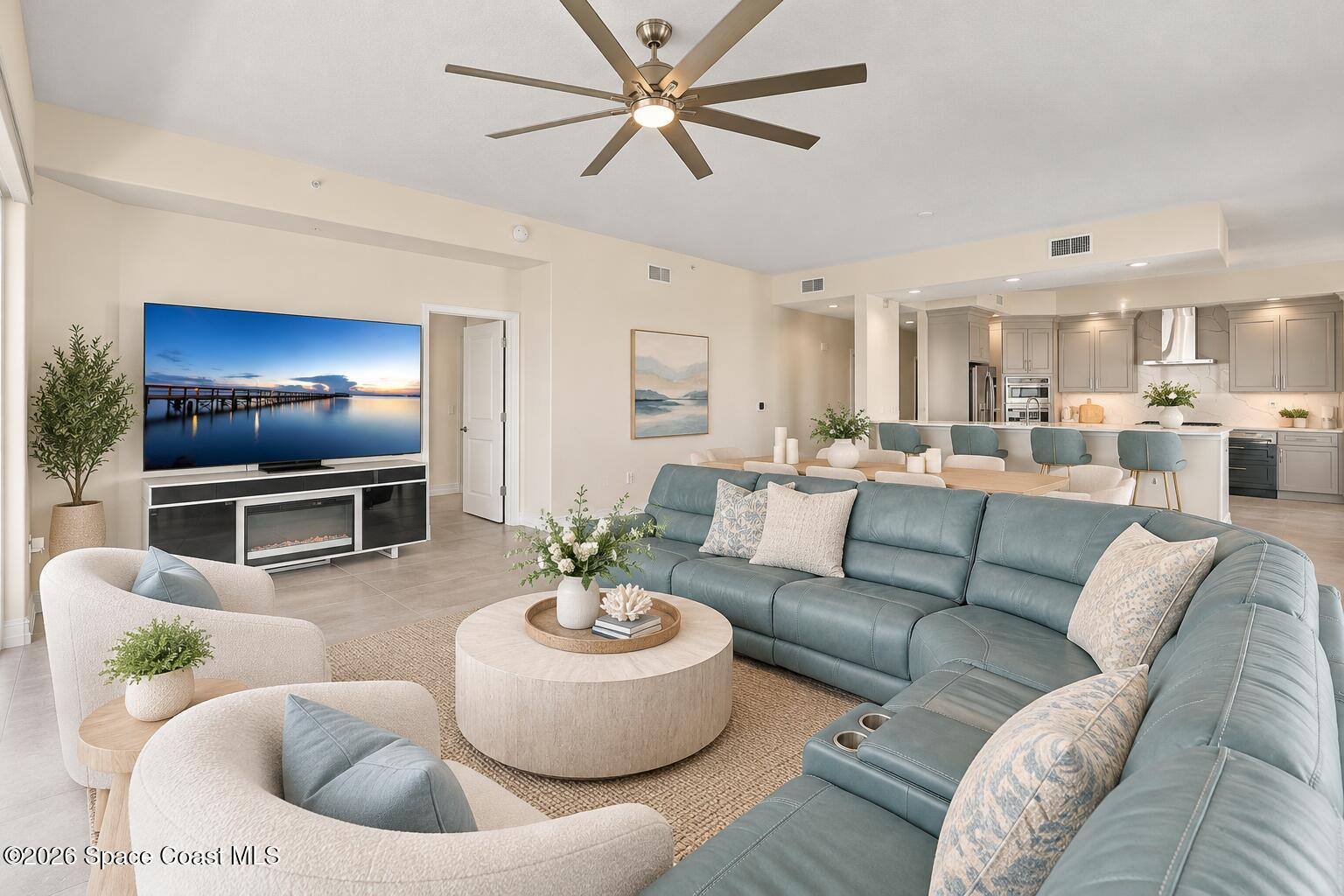 1465 S Harbor City Boulevard 901