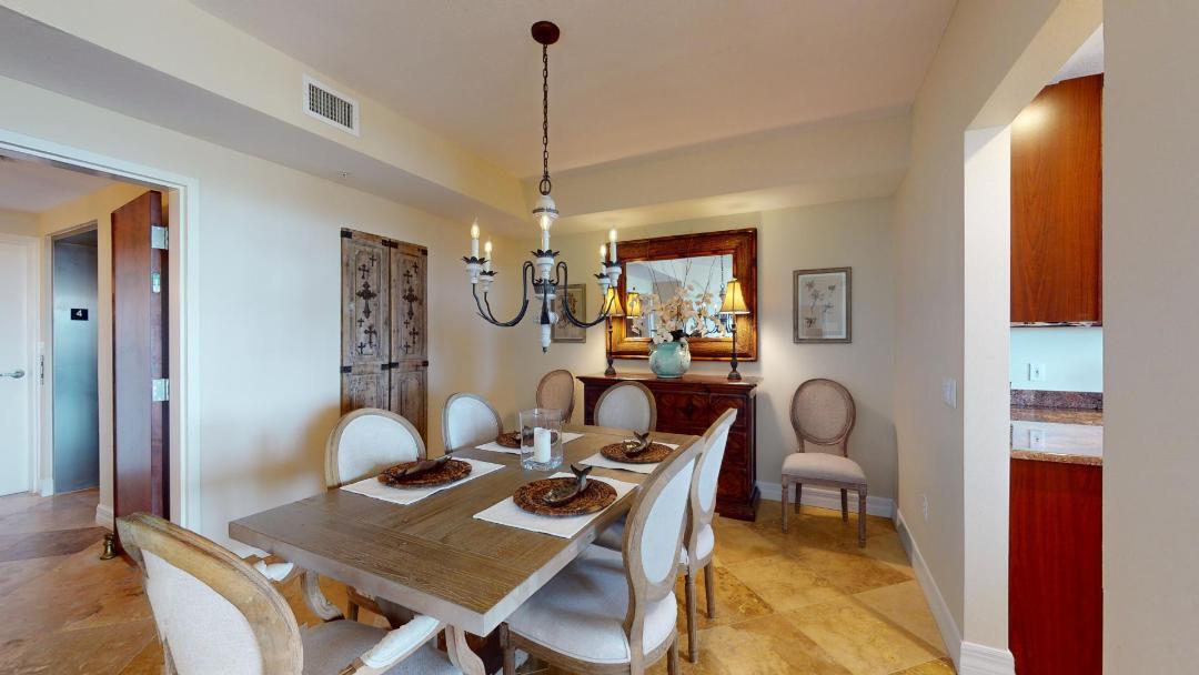 140 Warsteiner Way 402