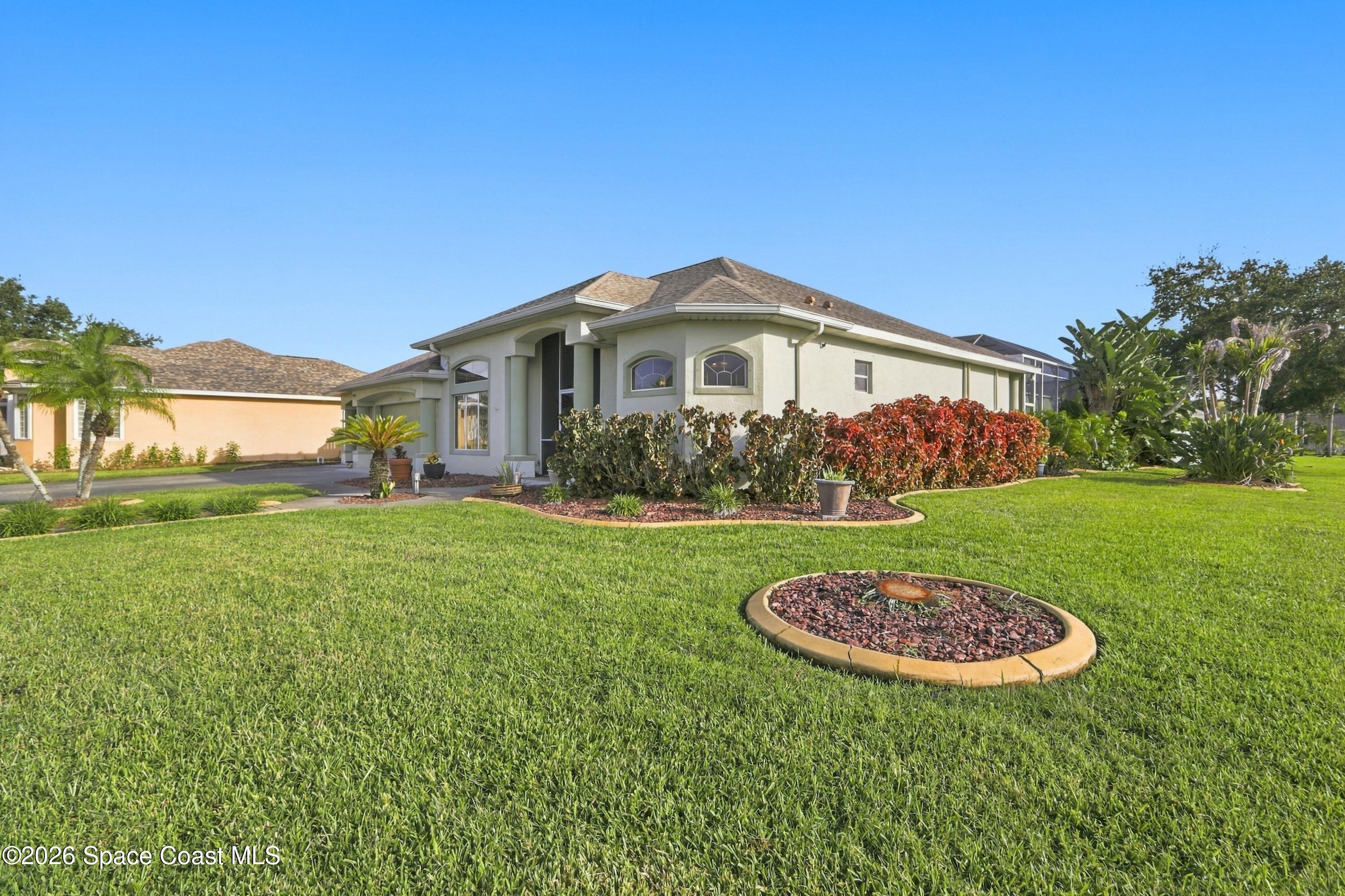 1275 Starling Way