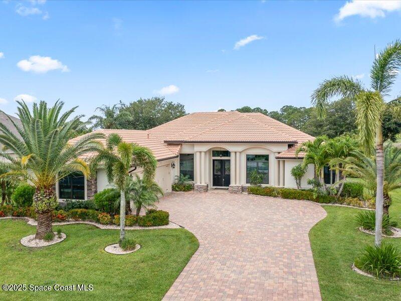 2036 Windbrook Drive SE