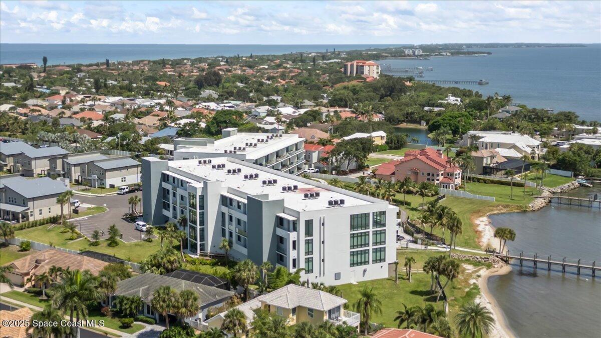 225 Strand Drive 204