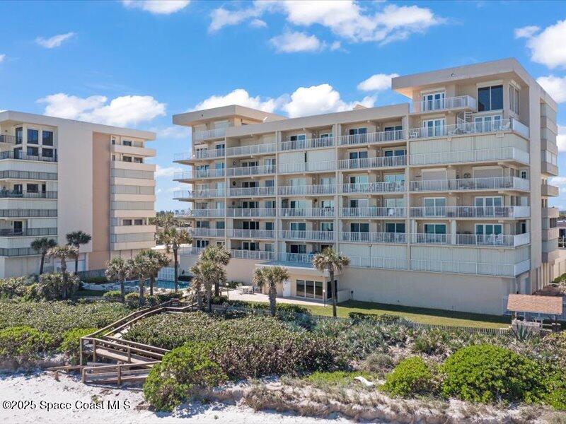 2727 N Highway A1a 304