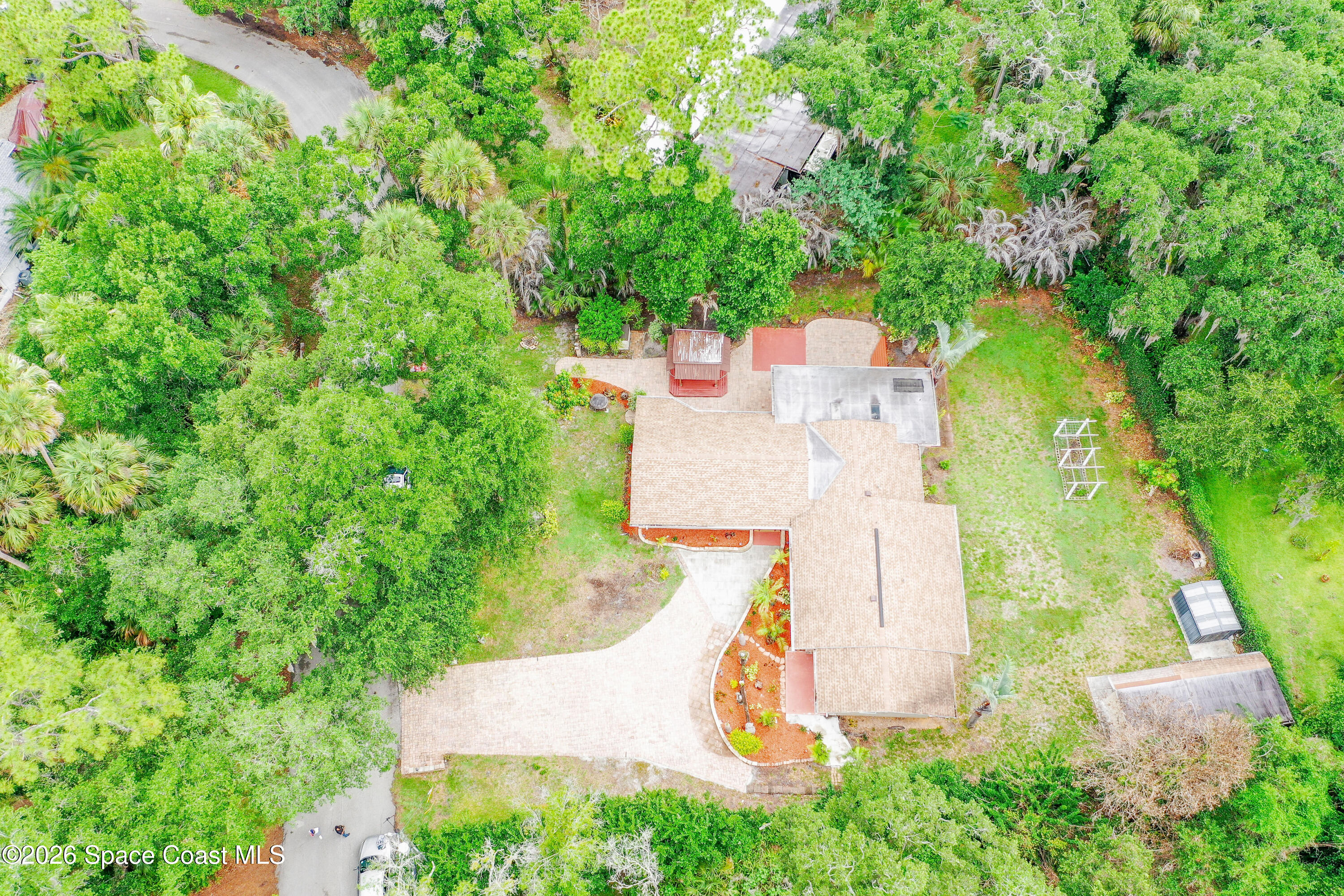 544 S Wildwood Lane