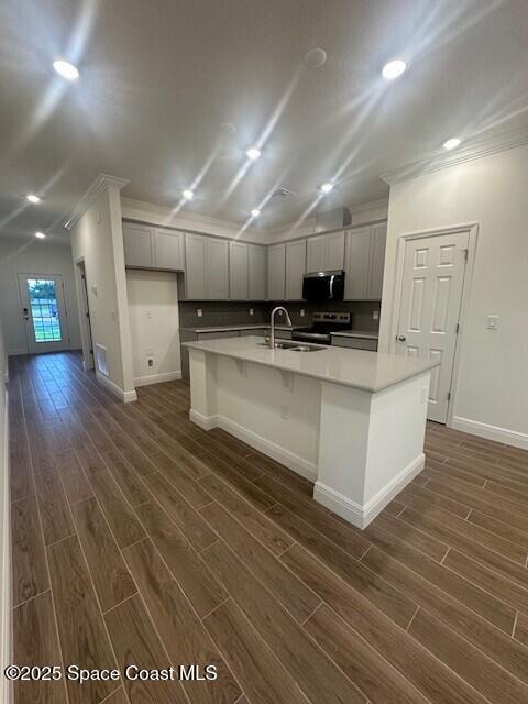 2931 Embrace Way