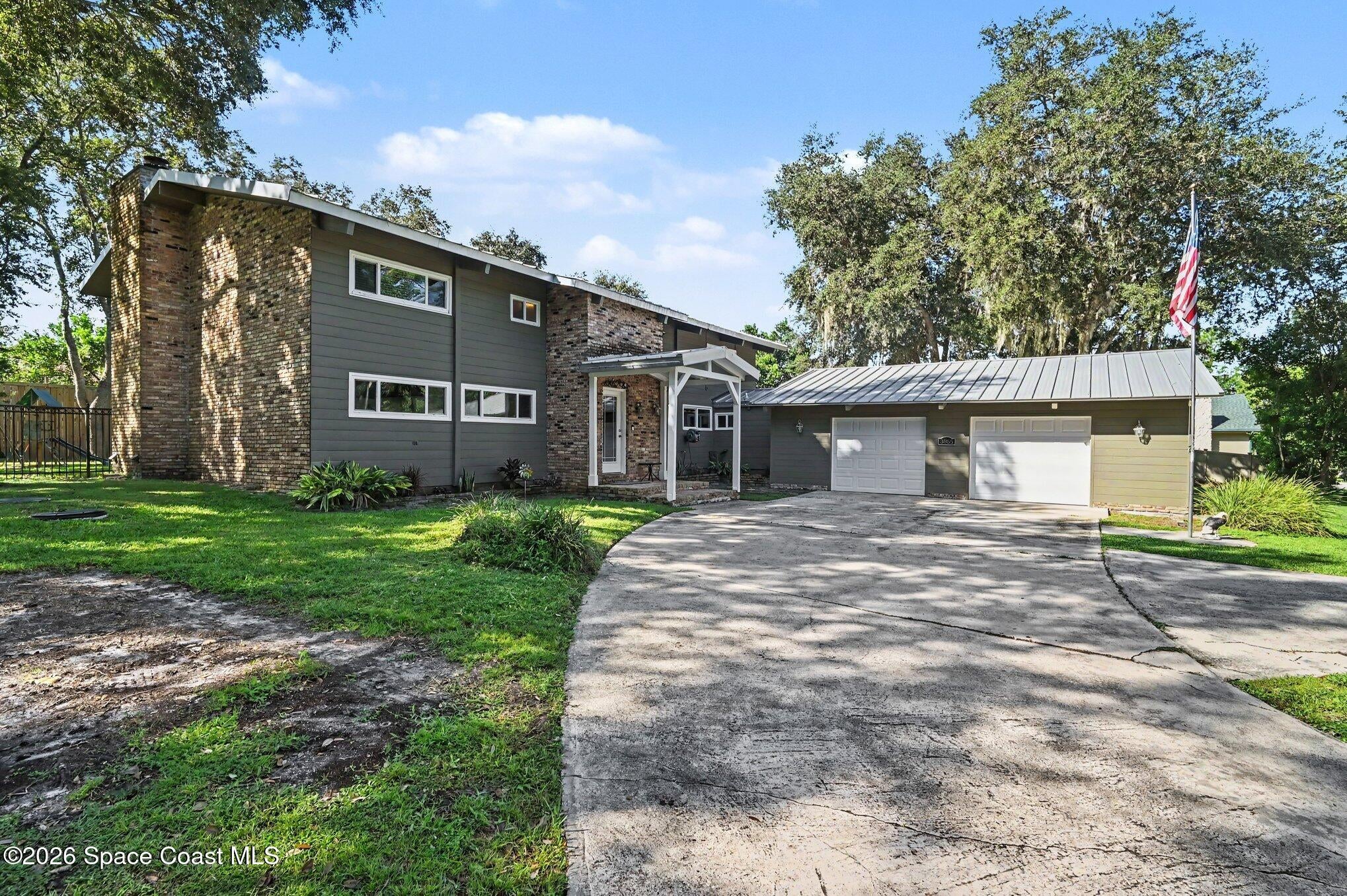 3855 Lost Tree Court