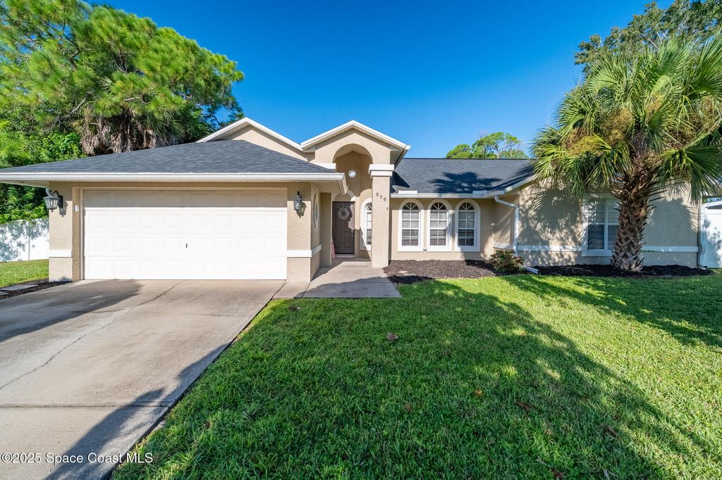 Photo of 920 Pellam Avenue NE, Palm Bay, FL 32907 (MLS # 1057359)