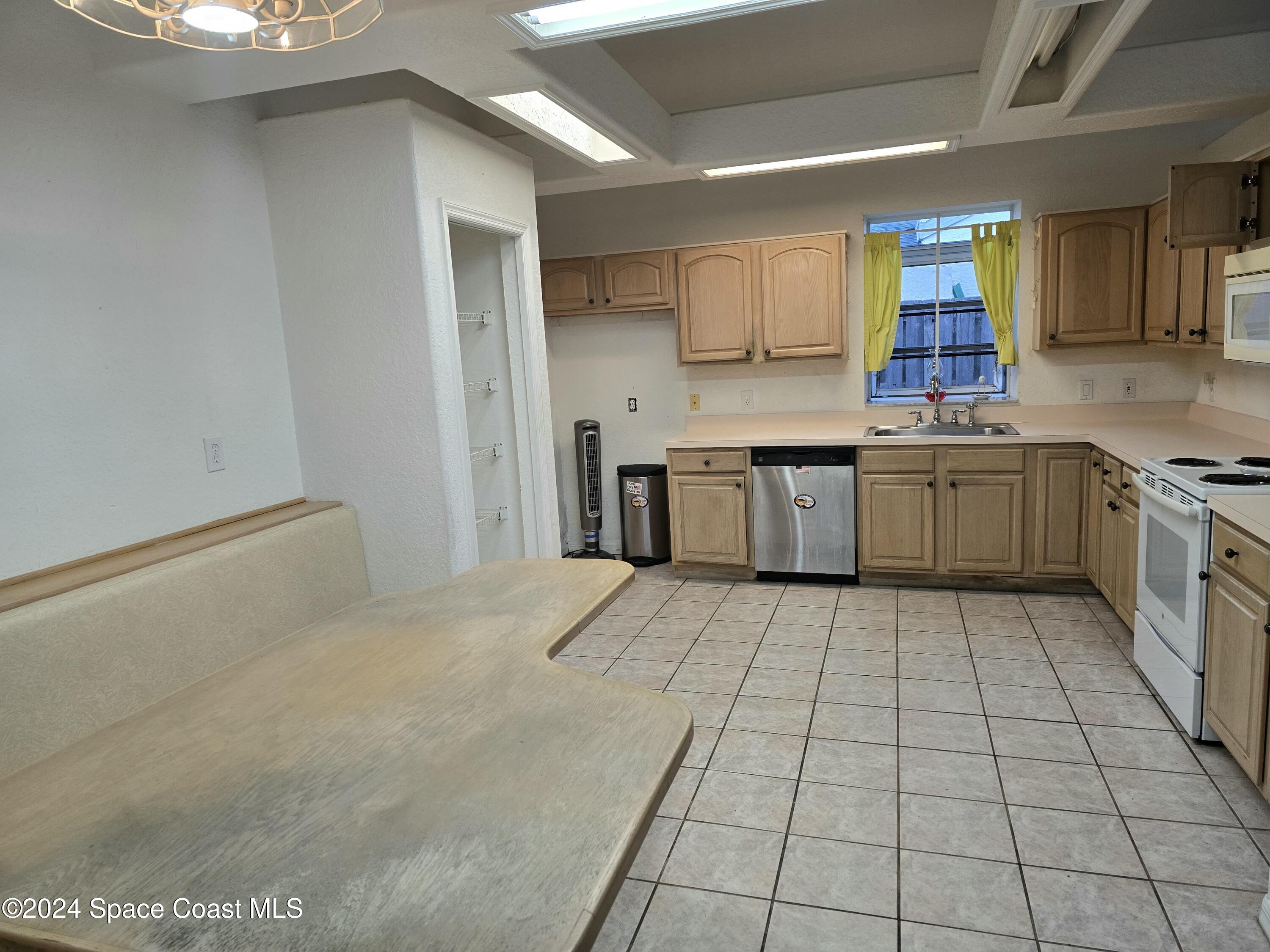 124 Ocean Garden Lane